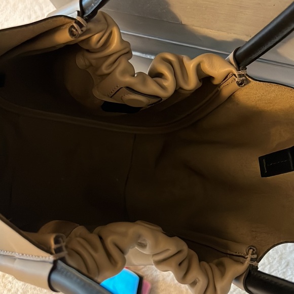 Proenza schouler taupe small rouched handbag in great condition. - Picture 7 of 10